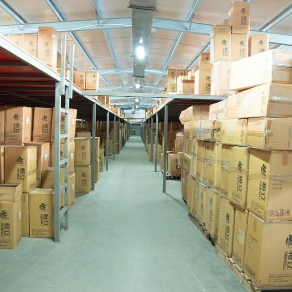 8 Ways to Improve Your Warehouse Fulfillment Efficiency!