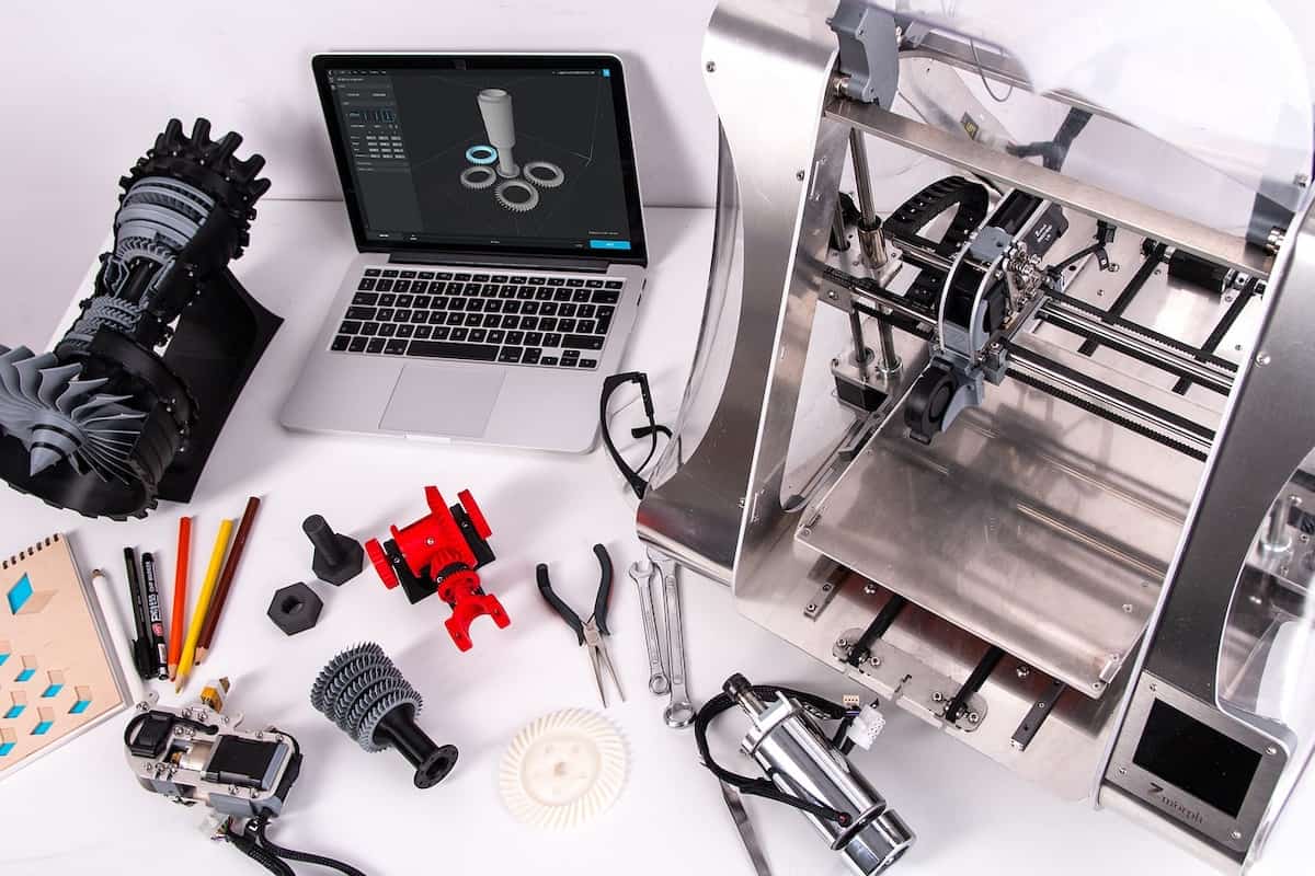 Additive Manufacturing and 3D Printing!