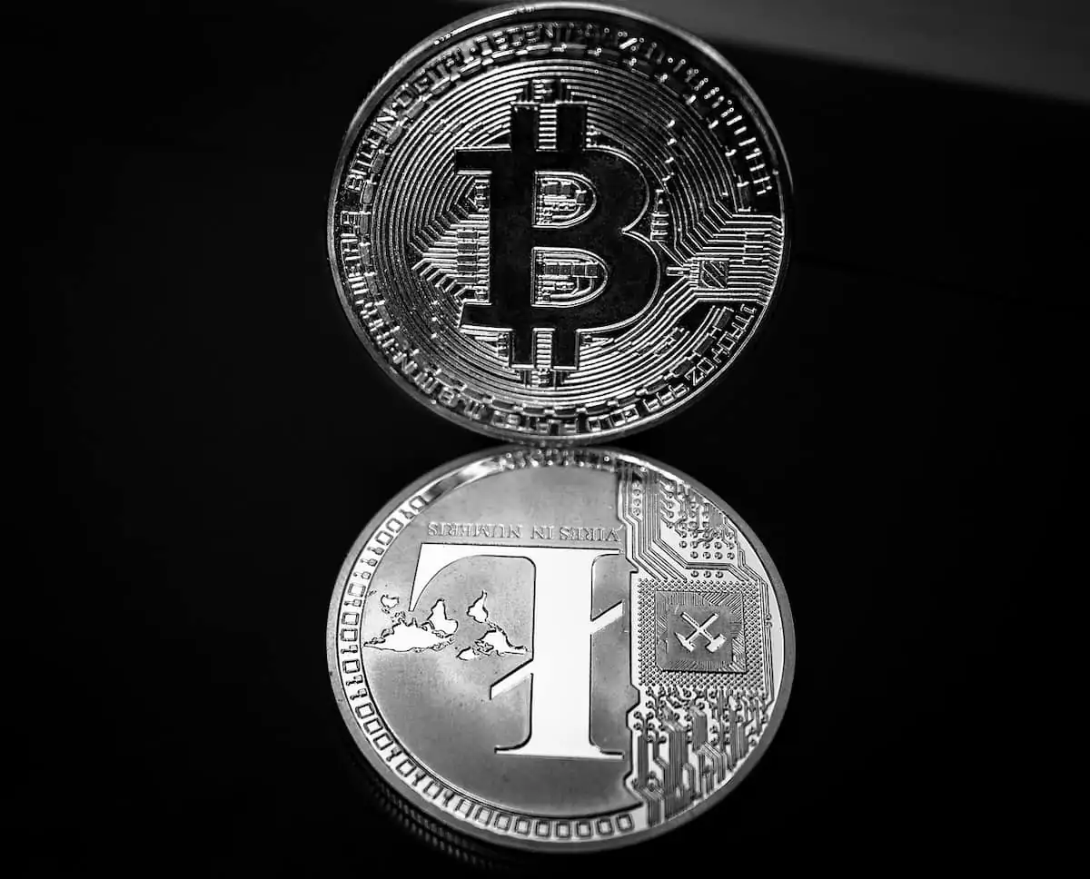 Bitcoin vs Litecoin : How Do They Compare?