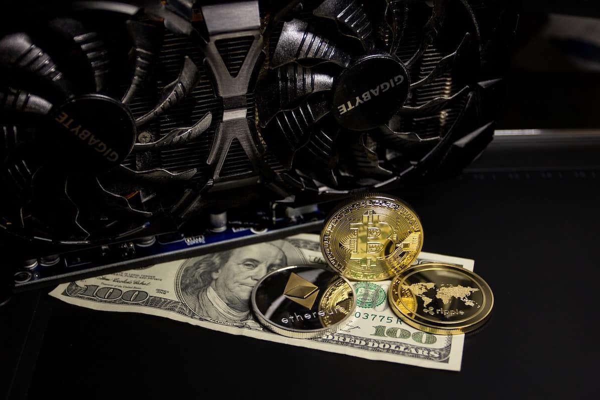 The Cryptocurrency vs Fiat Currency Debate!