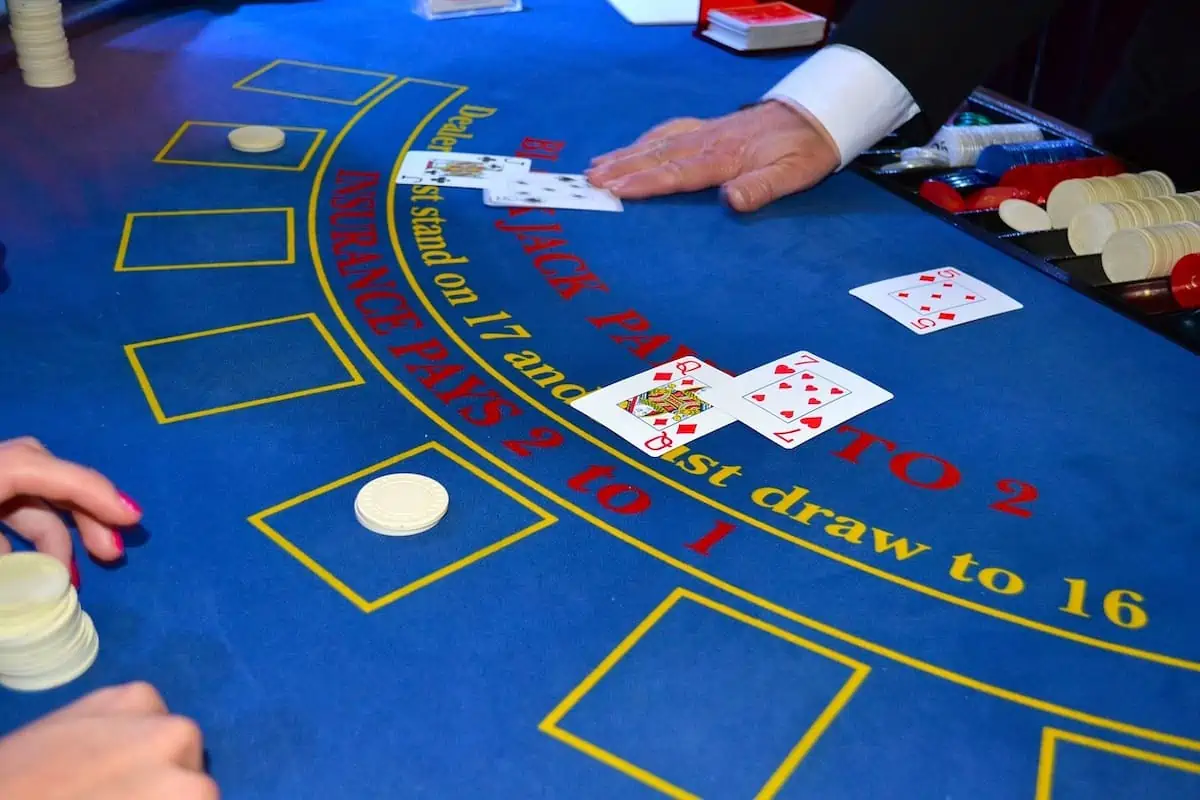 Reading and Understanding Different Blackjack Rules!
