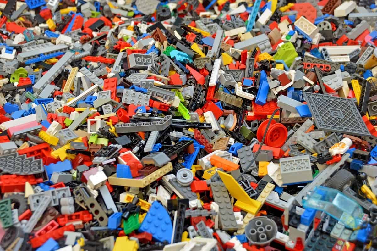 The Complexity of the Lego Supply Chain!