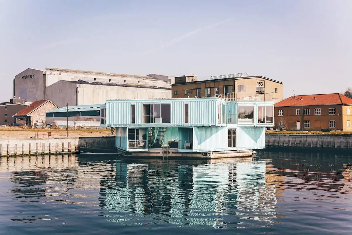 Building Your Dream Space: How Shipping Containers are Revolutionizing Architecture!