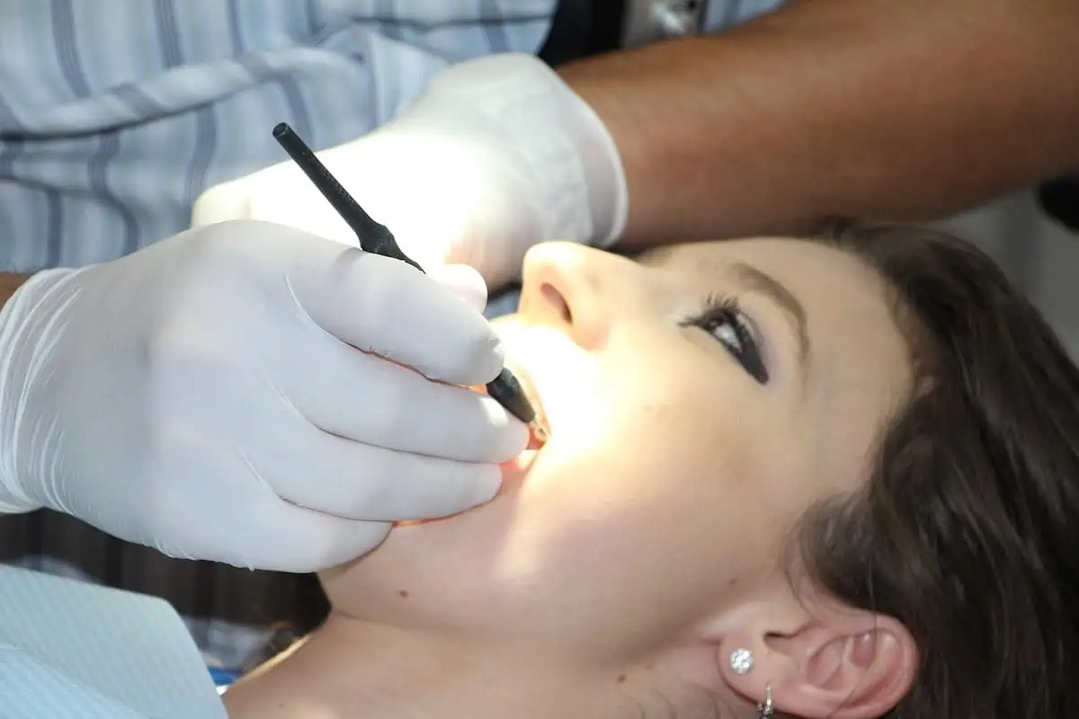 Benefits of Regularly Visiting a Dental Hygienist!