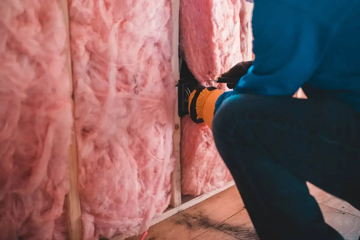 Navigating Supply Chain Challenges in the House Insulation Industry!