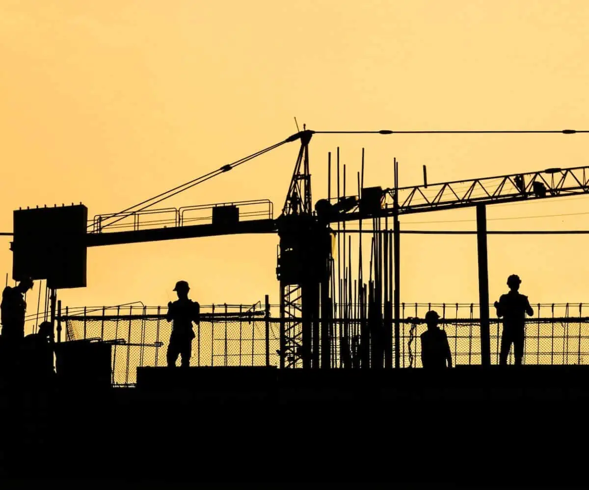 Building the Future: Navigating the Evolving Landscape of the Construction Industry!